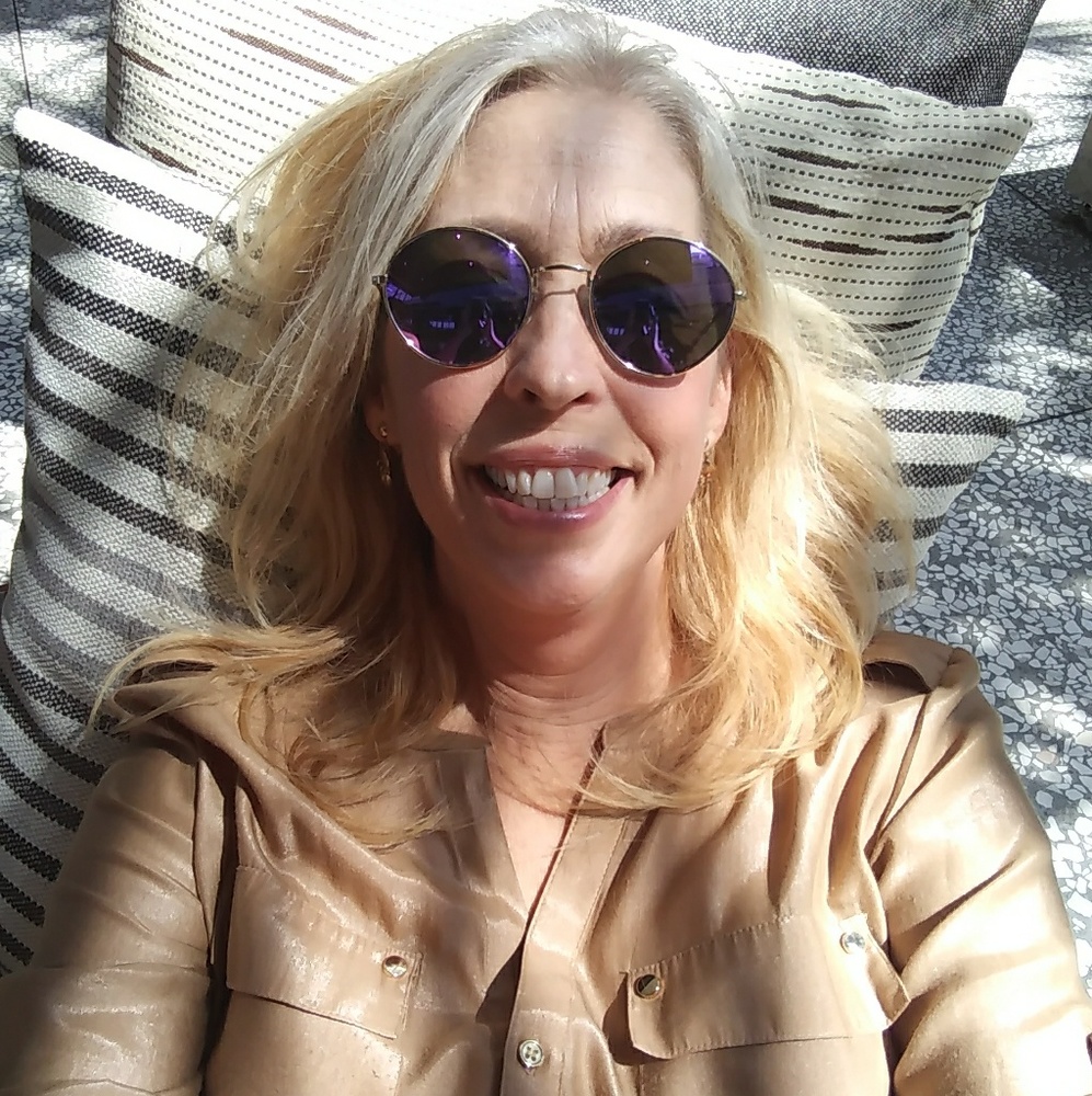 Meet your Posher, Jen